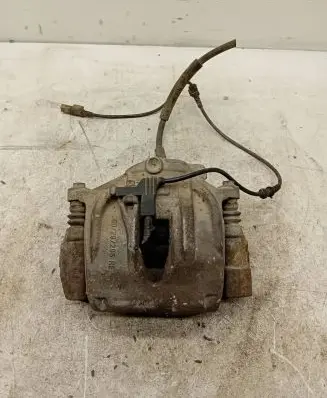 Mercedes-Benz E W211 Front brake caliper