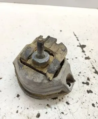 BMW 6 E63 E64 Engine mount bracket