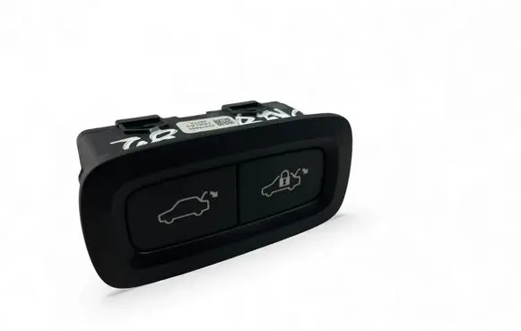 Volvo XC90 Tailgate/boot open switch button 31376890