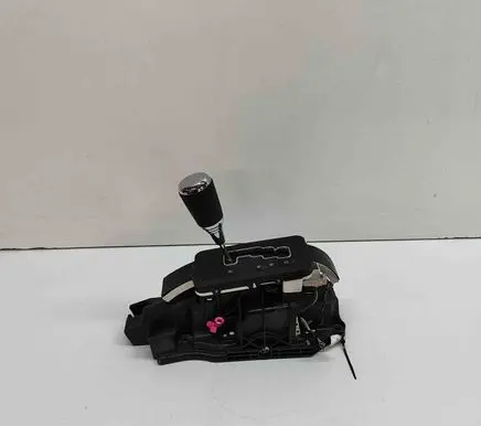 Dodge Nitro Gear shifter/selector 52125434AB