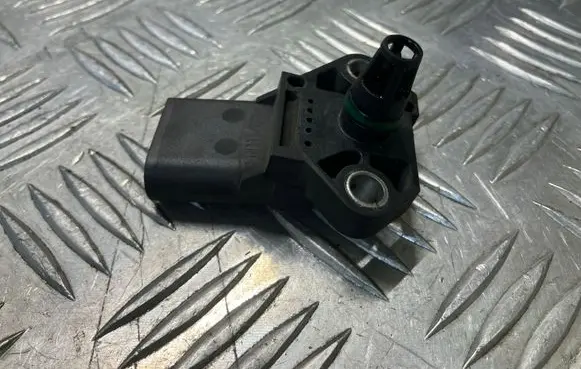 Volkswagen PASSAT B6 Air pressure sensor 038906051C