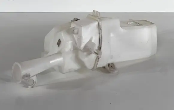 KIA Optima Windshield washer fluid reservoir/tank 98610