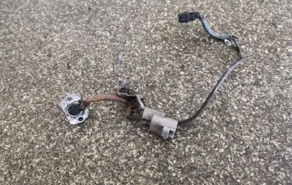 Air conditioning (A/C) pressure sensor