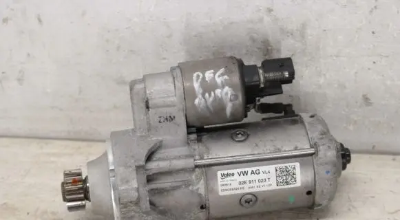 Volkswagen PASSAT B8 Starter motor 02E911023T ESW20ER25