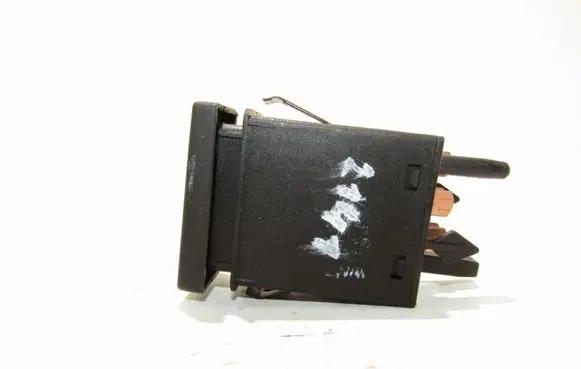 Seat Alhambra (Mk1) Windscreen/window heater switch 7M3959621