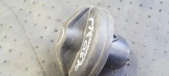 Fuel tank filler cap