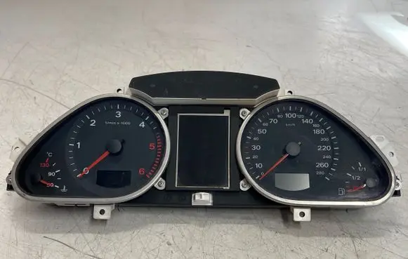 Audi A6 S6 C6 4F Speedometer (instrument cluster) 4F0920931D 4F0910930A 503000731402