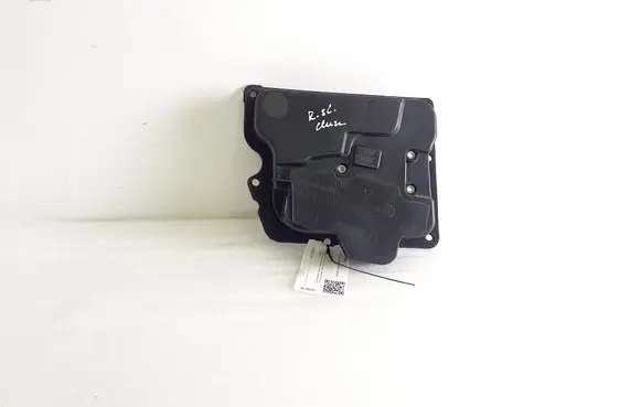 Opel Vivaro Sliding door trim 1400018480
