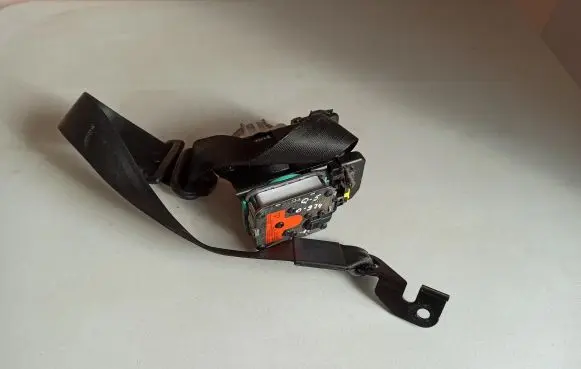 Audi Q5 SQ5 Front seatbelt 8R1857706J