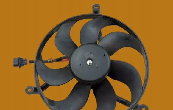 Volkswagen Golf IV Electric radiator cooling fan 