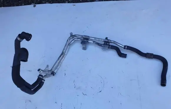 BMW 5 F10 F11 Engine coolant pipe/hose 8511300 06032013