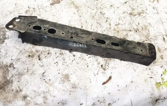Toyota Prius (XW30) Radiator support slam panel