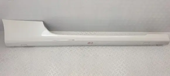 Mercedes-Benz E W238 Front sill (body part) A2386905600