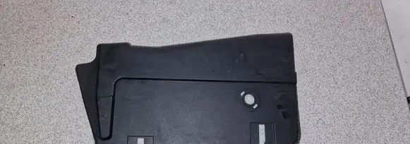 Foot area side trim