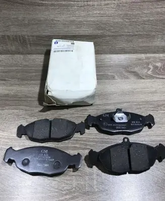 Opel Corsa B Brake pads (front) 93192639 1605455