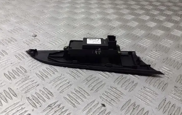 Mazda 3 I Quarter vent window switch BP4K66370