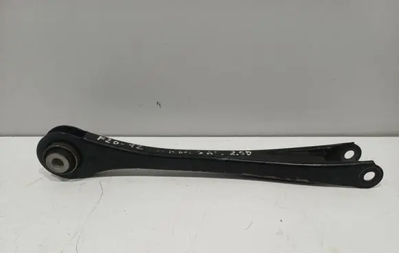 Rear control arm