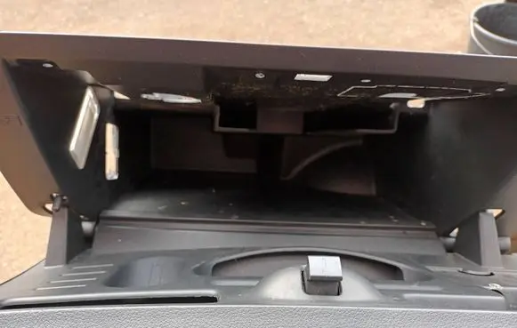 Peugeot 308 Glove box set 