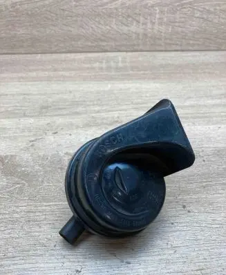 Chrysler Pacifica Horn signal 7073881157