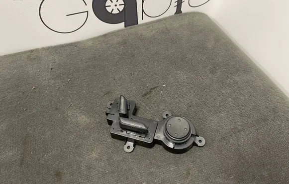 Seat control switch
