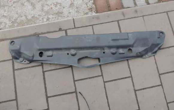 Toyota Corolla E120 E130 Engine bonnet/hood lock trim molding 