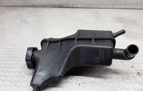 Chevrolet Cruze Power steering fluid tank/reservoir 13255540