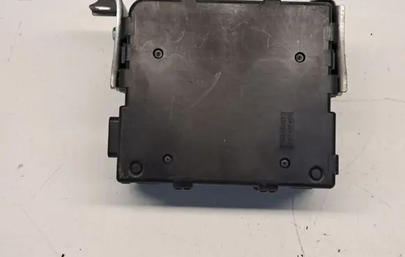 Lexus RX 330 - 350 - 400H Brake system control unit/module 8968033010