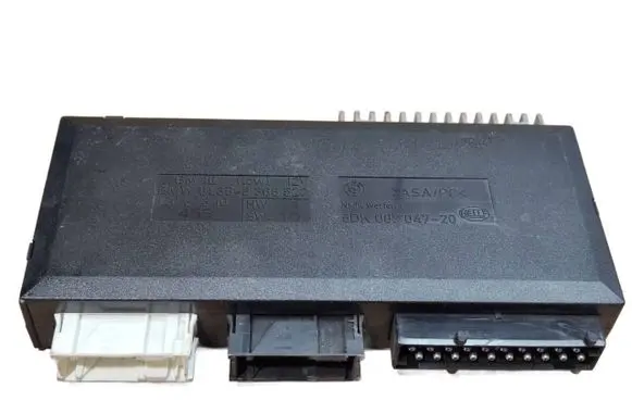 BMW 5 E39 Comfort/convenience module 61358366527 12037310 4551
