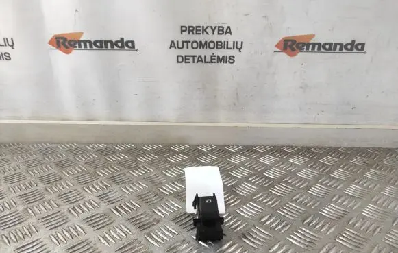 Toyota Prius Prime Electric window control switch 193124