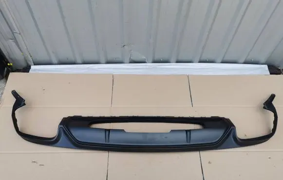 Audi Q8 Rear bumper lower part trim 4M8807941F