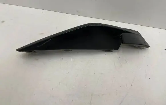BMW M4 G82 G83 Front bumper corner part panel trim 210361001000
