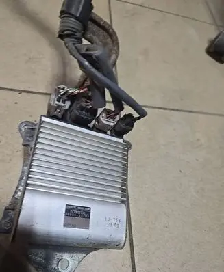 Toyota Avensis T270 Fuel injection control unit/module 8987120080