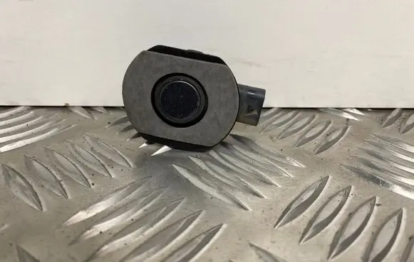 BMW 4 F32 F33 Parking PDC sensor 9261581