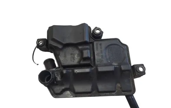 Citroen C-Crosser Oil breather separator 9653275280
