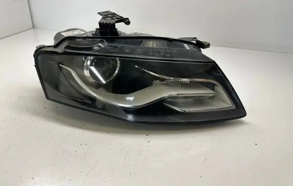 Audi A4 S4 B8 8K Headlight/headlamp 8K0941004D