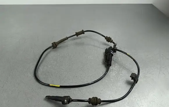 Jeep Cherokee ABS rear brake sensor 68141898AC