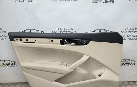 Volkswagen PASSAT B7 USA Front door card panel trim 561867011A