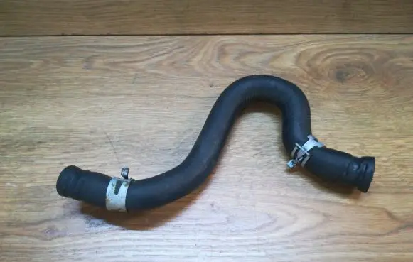 Toyota Corolla Verso AR10 Engine coolant pipe/hose
