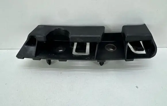 Peugeot 508 RXH Front bumper mounting bracket 9686570380