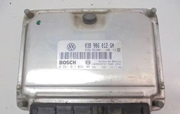 Volkswagen Golf IV Engine control unit/module ECU 038906012GN