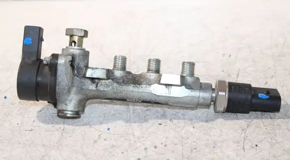 Mercedes-Benz S W220 Fuel main line pipe A6280700046 A6110780149