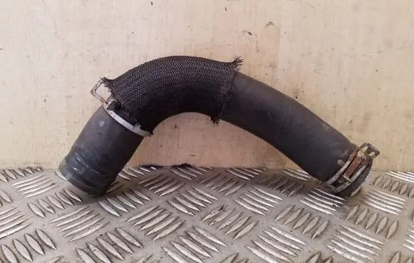 Toyota RAV 4 (XA30) Engine coolant pipe/hose