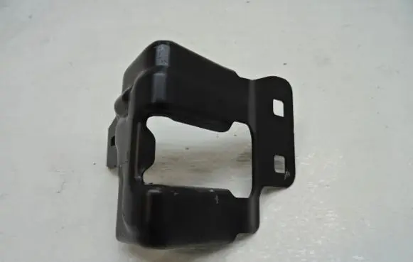 Citroen C4 III e-C4 Engine mount bracket 9833008780