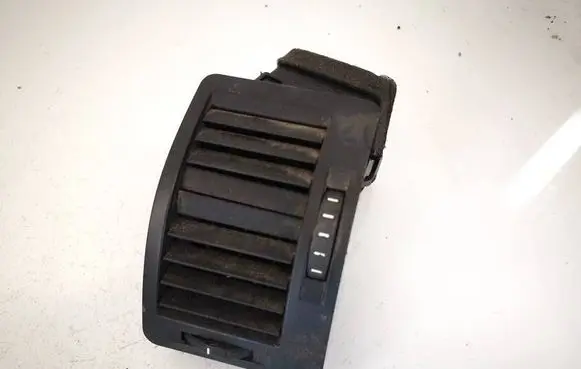Dash center air vent grill