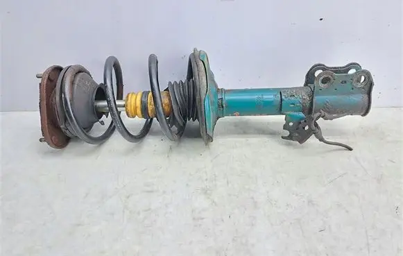 Toyota Corolla Verso E121 Front shock absorber with coil spring