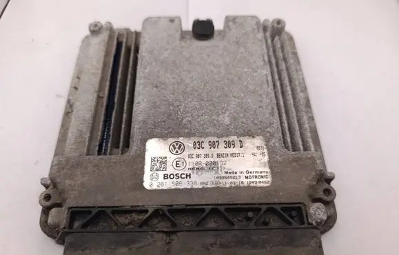 Volkswagen PASSAT B7 Engine control unit/module 03C907309D 0261S06338