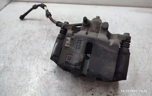 Opel Insignia B Front brake caliper 