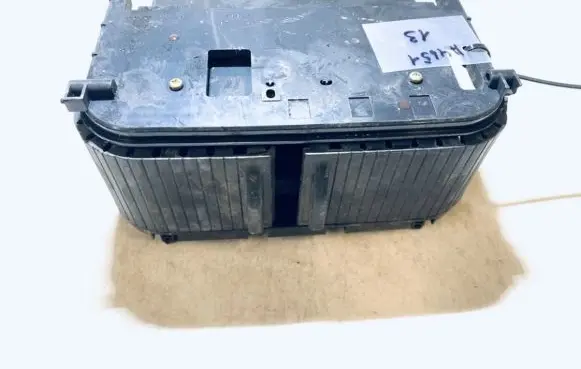 Nissan X-Trail T30 Glove box 68108eq400