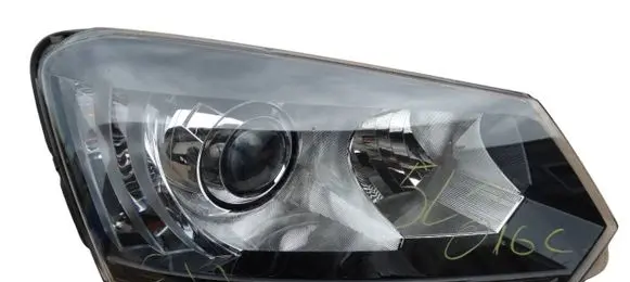 Skoda Yeti (5L) Headlight/headlamp 5L1941016C 5L1941018D