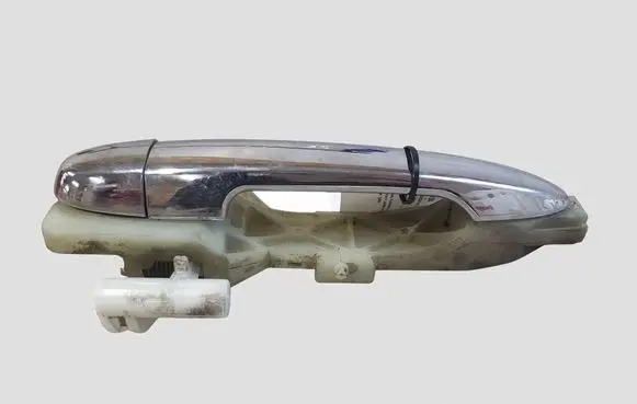 KIA Carens II Rear door exterior handle